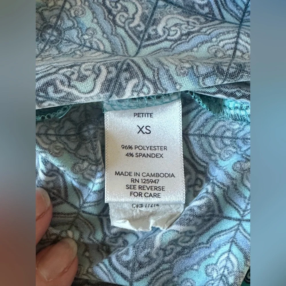 XS peplum pattern top - Picture 5 of 14